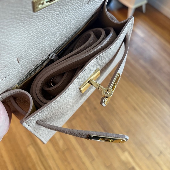 Mini Tan Leather Handbag - Picture 4 of 4